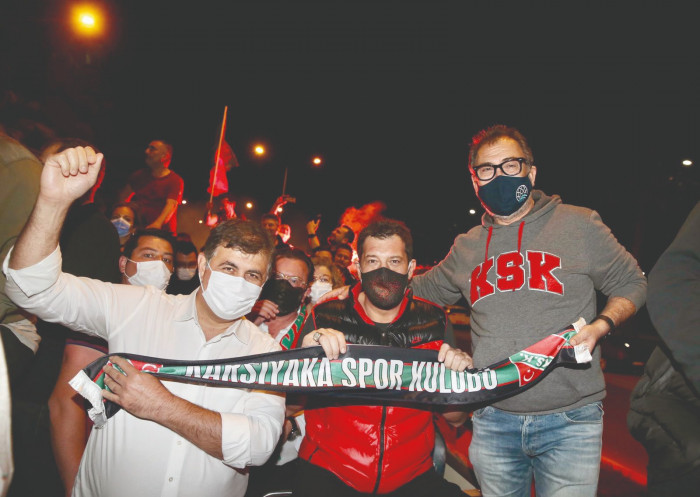 Bayrakları Hazırlayın