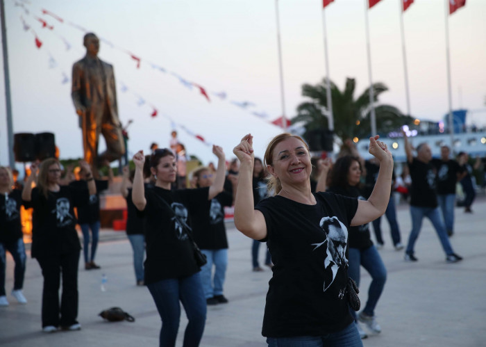 Bayrakları Hazırlayın