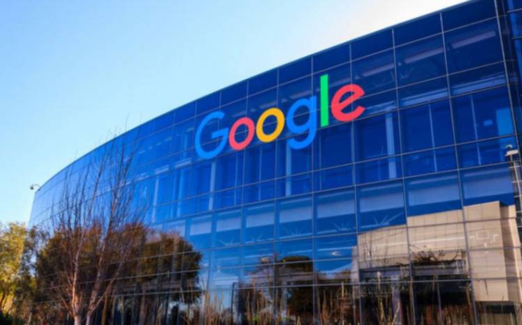 Google, Ofise Dönüşleri Yılbaşına Erteledi